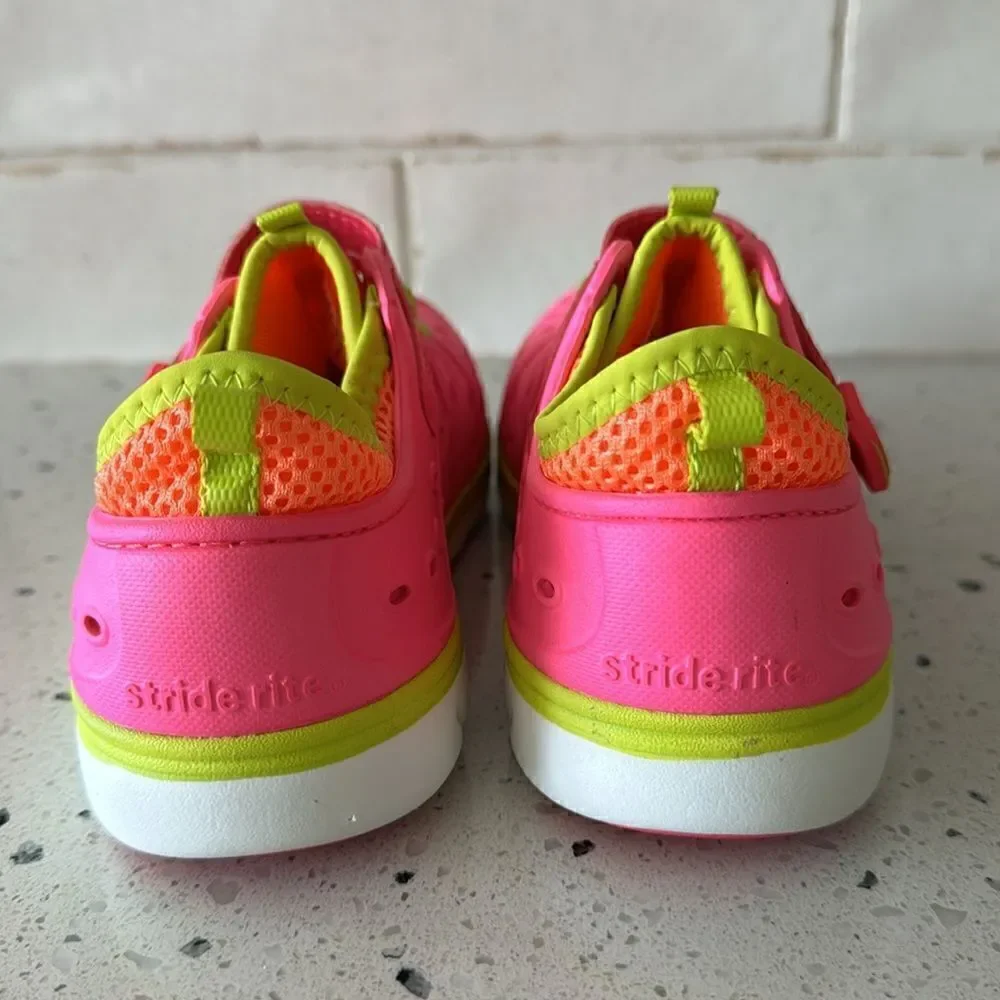 Stride Rite Made 2 Play Phibian Pink Rubber Girls' Water Shoes Outdoors Size 13